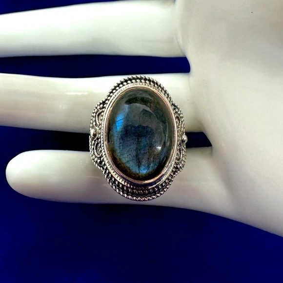 PTI Sterling Silver Labradorite Women’s Ring QUALITY Size 7 NWOT - Picture 3 of 7